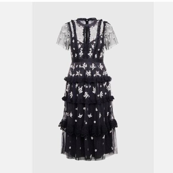 NWT Needle & Thread Monochrome Ditsy Embroidered Midi Dress Graphite Sz US 6 - Picture 1 of 5
